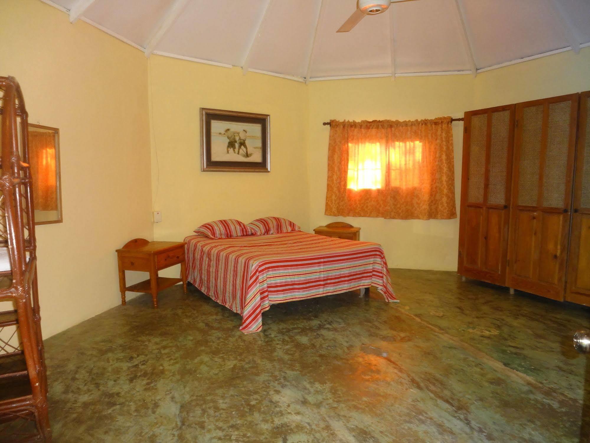Gipsy Ranch Rooms Cabarete Exterior photo